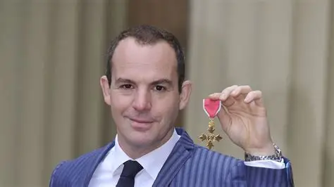 Martin Lewis Bio